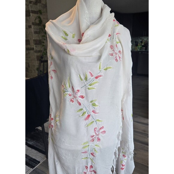 Shawl Hand Painting Embroidered Fringe Beaded Sequins White Pink Cover Up wrap - Picture 1 of 11
